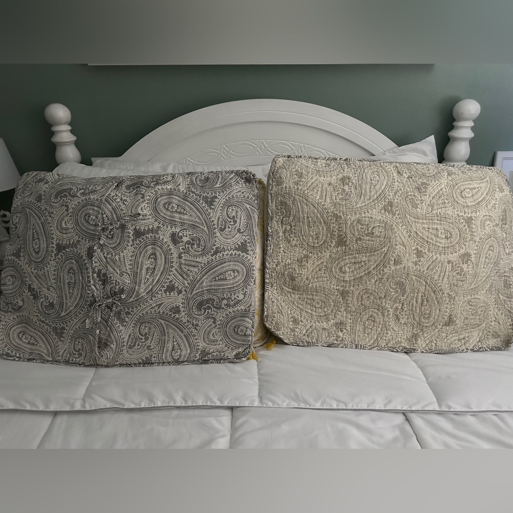 Pillow shams